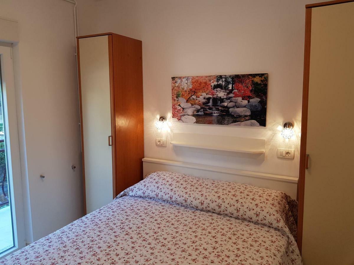 Apartman Vesna Малинска Екстериор снимка